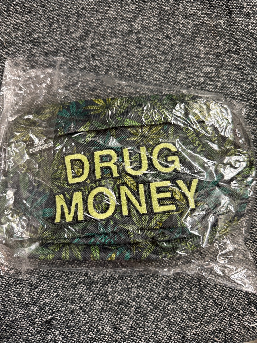 & Other Stories Green Leaf Print 'DRUG MONEY' Pouch